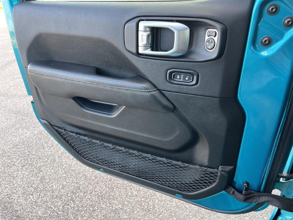 used 2020 Jeep Wrangler Unlimited car, priced at $35,247