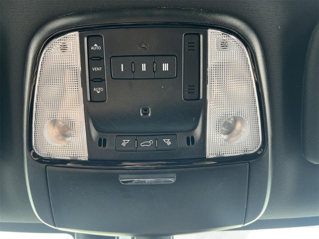 new 2025 Dodge Durango car