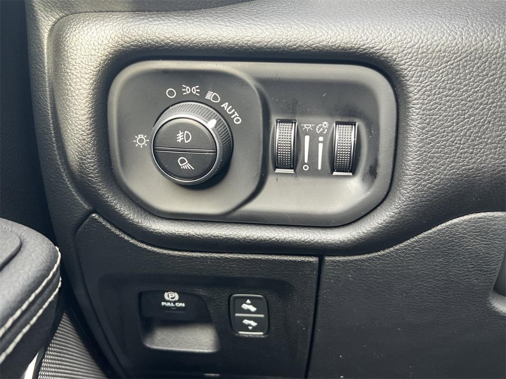 new 2025 Ram 1500 car, priced at $75,755