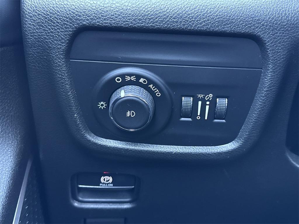 used 2022 Jeep Grand Cherokee L car, priced at $29,788