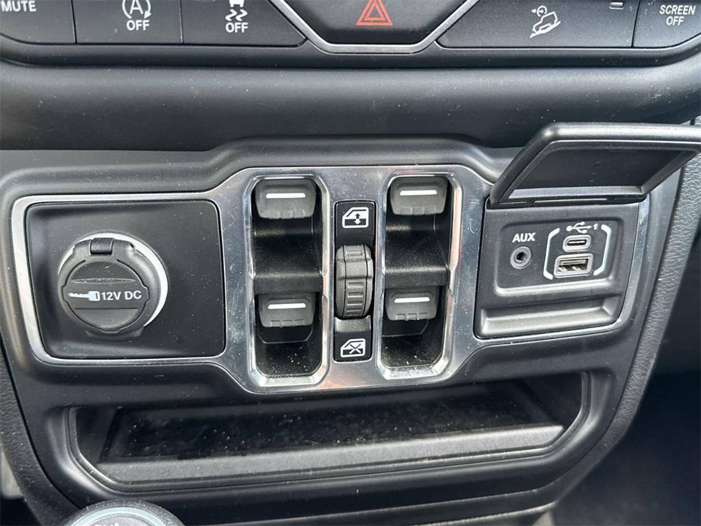 used 2021 Jeep Wrangler Unlimited car, priced at $29,000