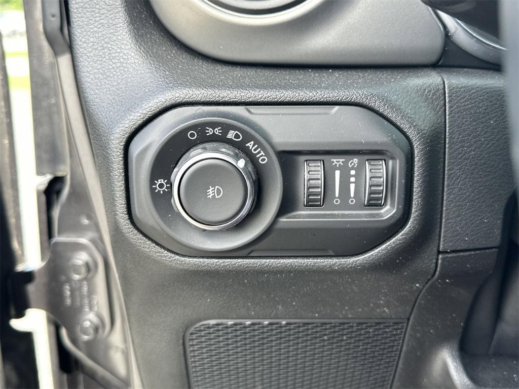 used 2021 Jeep Wrangler Unlimited car, priced at $29,000