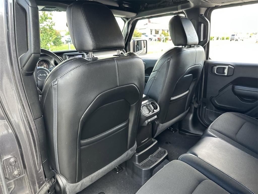 used 2021 Jeep Wrangler Unlimited car, priced at $29,000