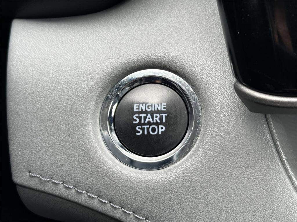 used 2023 Toyota Highlander car, priced at $33,000