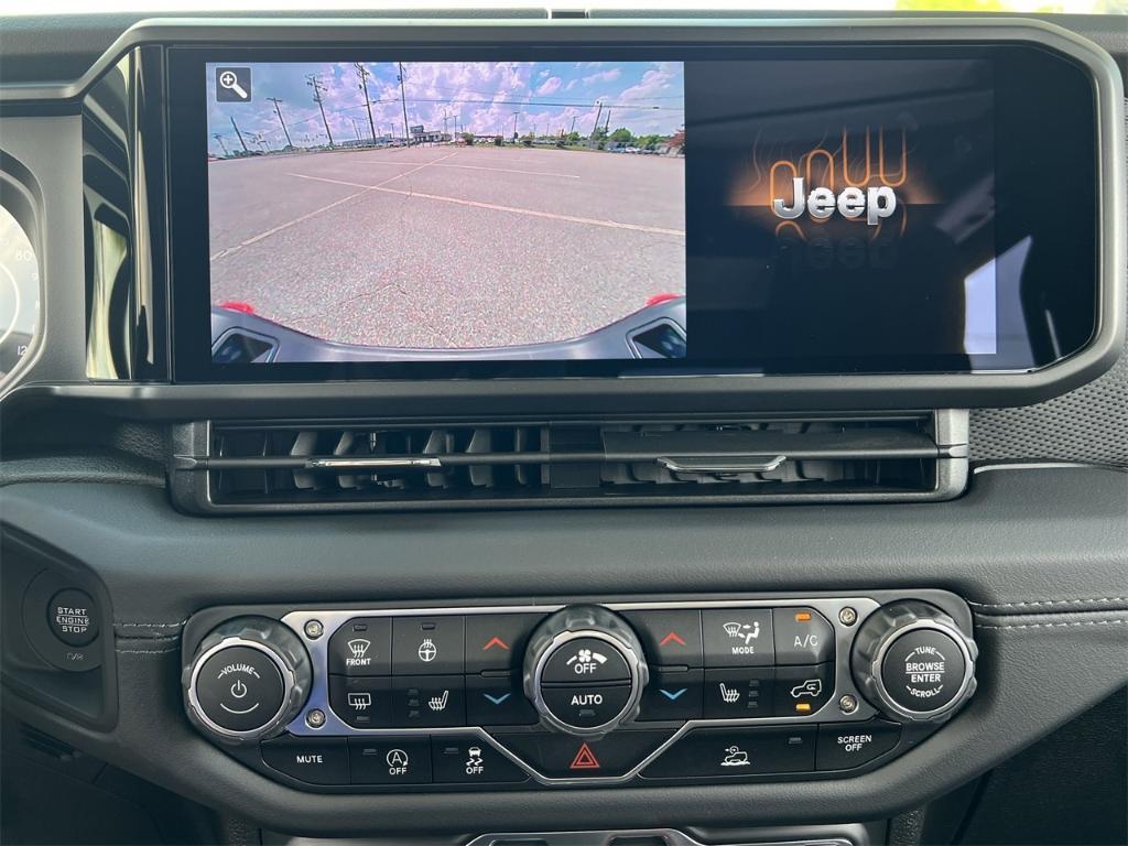 new 2025 Jeep Gladiator car, priced at $59,425