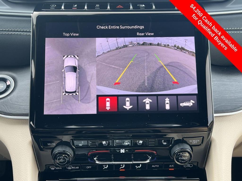 new 2025 Jeep Grand Cherokee car, priced at $47,817