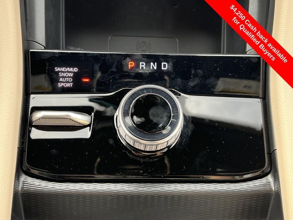 new 2025 Jeep Grand Cherokee car, priced at $47,817