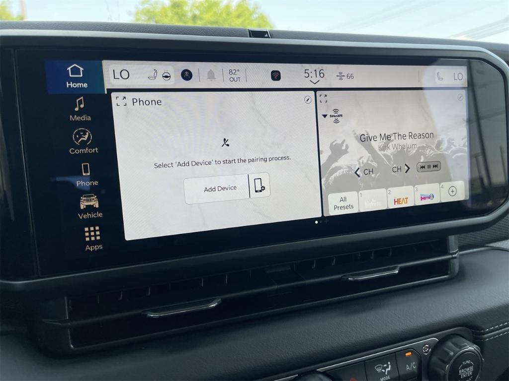 new 2025 Jeep Gladiator car, priced at $57,605