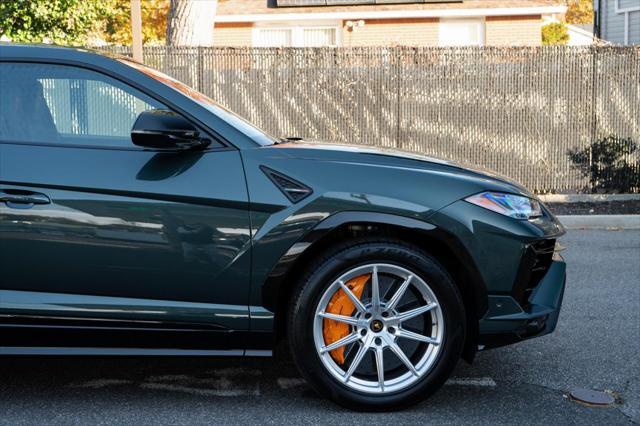 used 2024 Lamborghini Urus car, priced at $284,999