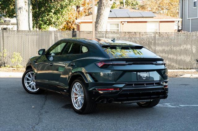 used 2024 Lamborghini Urus car, priced at $284,999