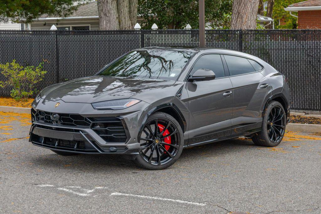 used 2021 Lamborghini Urus car, priced at $199,999