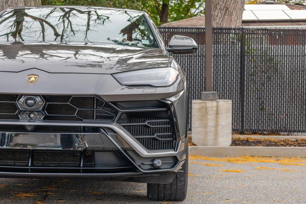 used 2021 Lamborghini Urus car, priced at $199,999