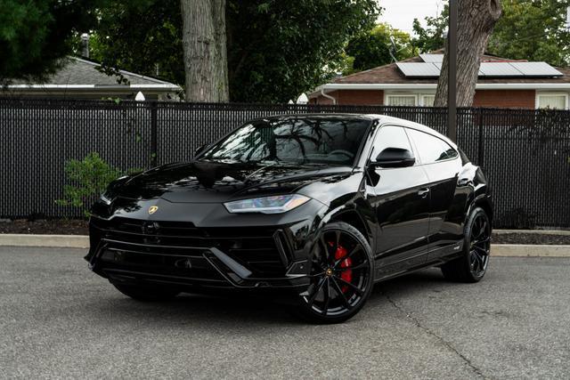 used 2024 Lamborghini Urus car, priced at $299,999