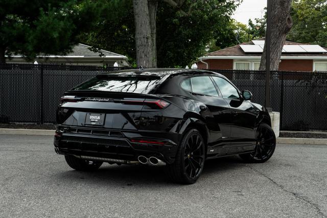 used 2024 Lamborghini Urus car, priced at $299,999