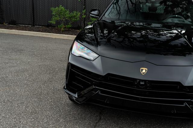 used 2024 Lamborghini Urus car, priced at $299,999