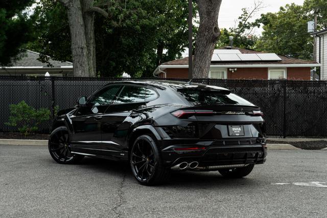 used 2024 Lamborghini Urus car, priced at $299,999