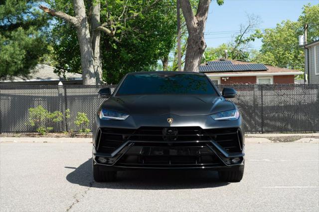 used 2024 Lamborghini Urus car, priced at $284,999
