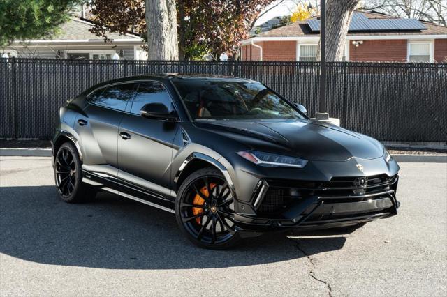 used 2024 Lamborghini Urus car, priced at $284,999