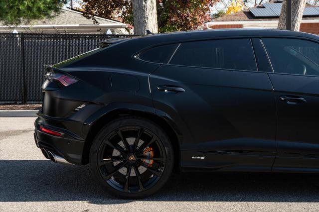 used 2024 Lamborghini Urus car, priced at $284,999