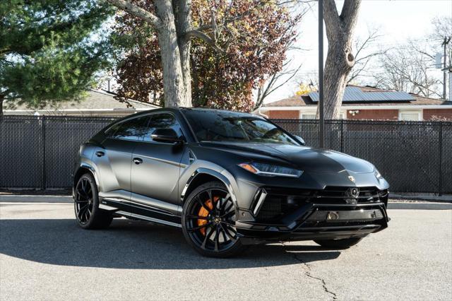 used 2024 Lamborghini Urus car, priced at $284,999