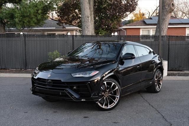 used 2024 Lamborghini Urus car, priced at $294,999