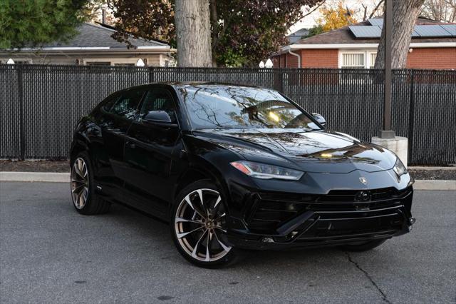 used 2024 Lamborghini Urus car, priced at $294,999