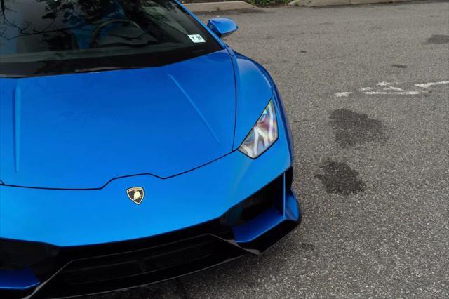 used 2020 Lamborghini Huracan EVO car, priced at $274,999