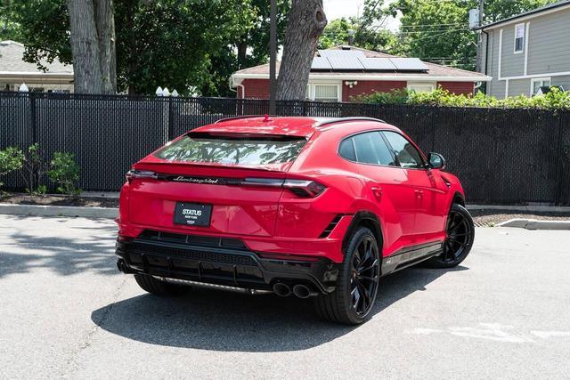 used 2024 Lamborghini Urus car, priced at $299,999