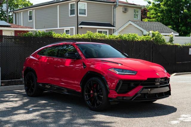 used 2024 Lamborghini Urus car, priced at $299,999