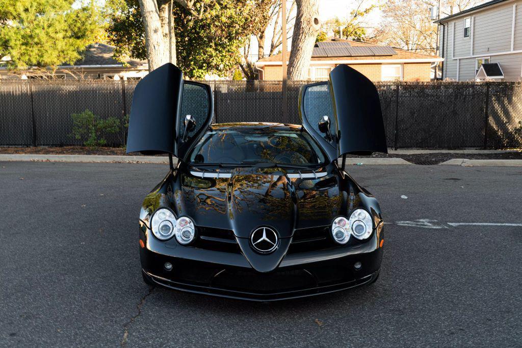used 2006 Mercedes-Benz SLR McLaren car, priced at $379,999