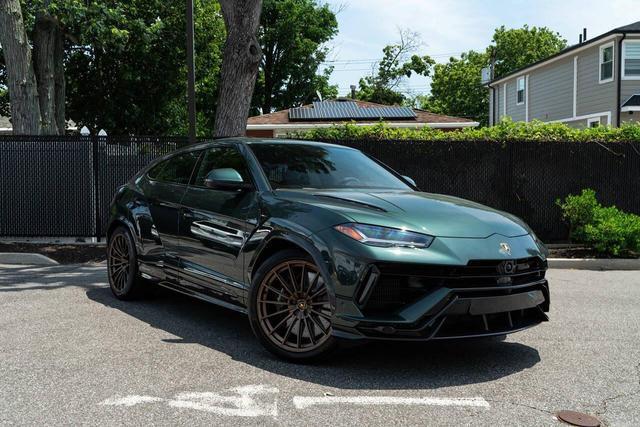 used 2024 Lamborghini Urus car, priced at $329,999