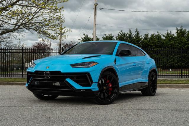 used 2023 Lamborghini Urus car, priced at $249,999