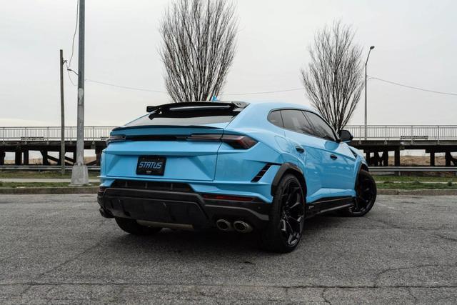 used 2023 Lamborghini Urus car, priced at $329,999