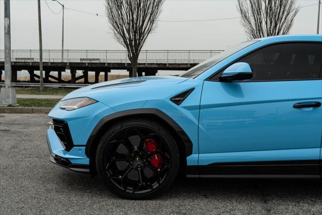 used 2023 Lamborghini Urus car, priced at $329,999