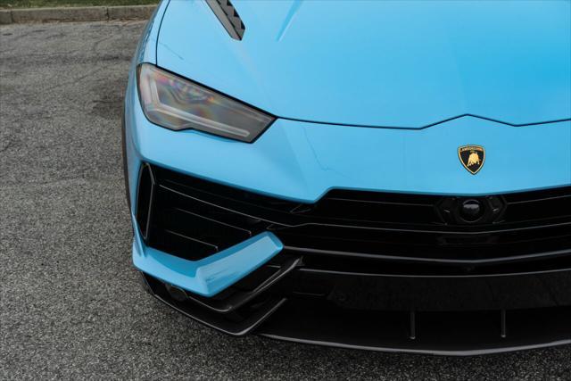 used 2023 Lamborghini Urus car, priced at $329,999