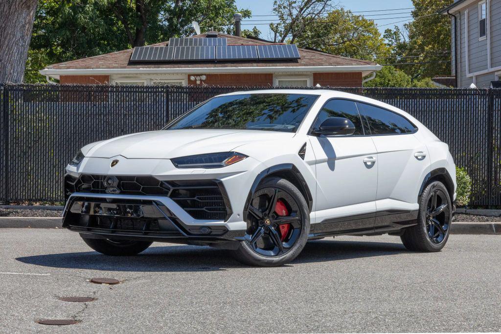 used 2021 Lamborghini Urus car, priced at $199,999