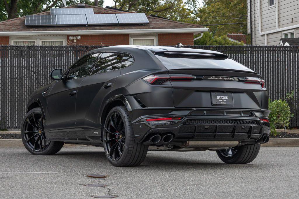 used 2024 Lamborghini Urus car, priced at $269,999