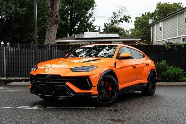 used 2024 Lamborghini Urus car, priced at $329,999