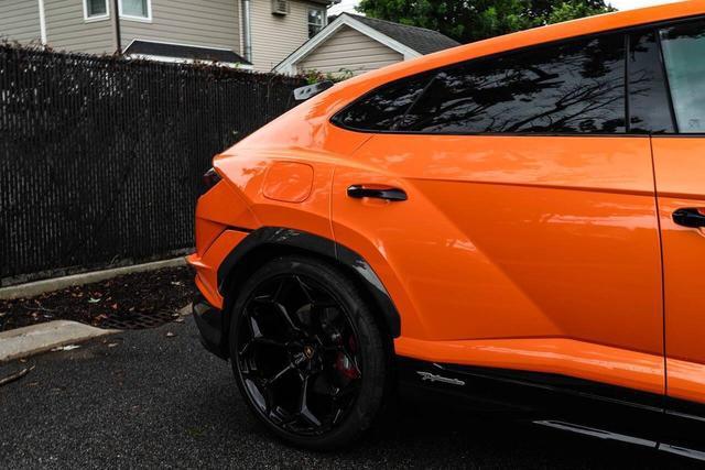 used 2024 Lamborghini Urus car, priced at $329,999