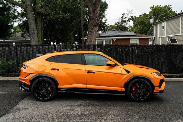 used 2024 Lamborghini Urus car, priced at $329,999