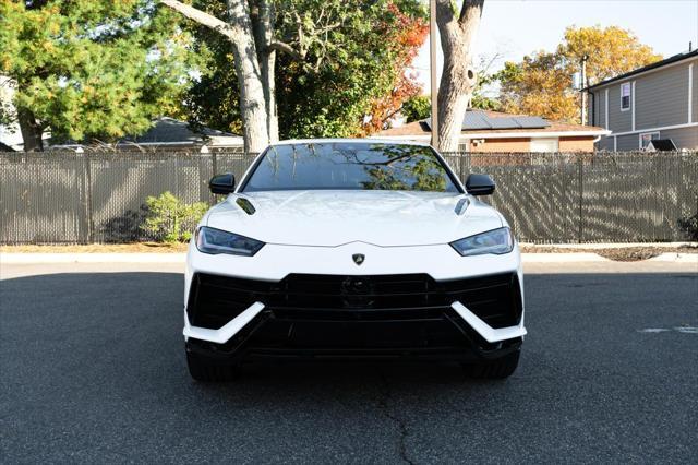 used 2024 Lamborghini Urus car, priced at $299,999