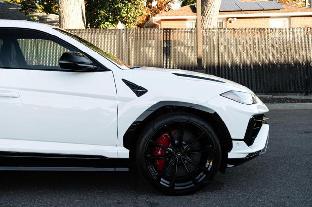 used 2024 Lamborghini Urus car, priced at $299,999