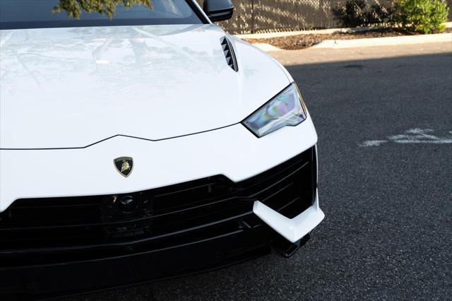 used 2024 Lamborghini Urus car, priced at $299,999