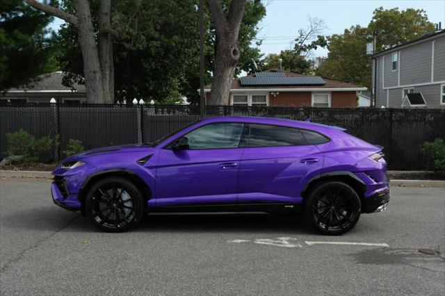 used 2024 Lamborghini Urus car, priced at $309,999