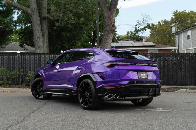 used 2024 Lamborghini Urus car, priced at $309,999