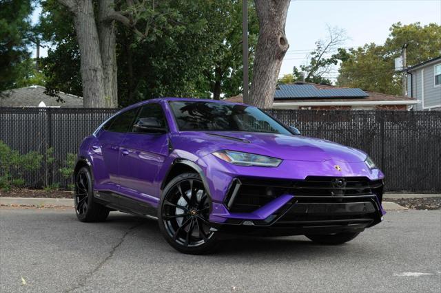 used 2024 Lamborghini Urus car, priced at $309,999