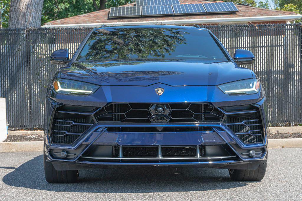 used 2019 Lamborghini Urus car, priced at $174,999