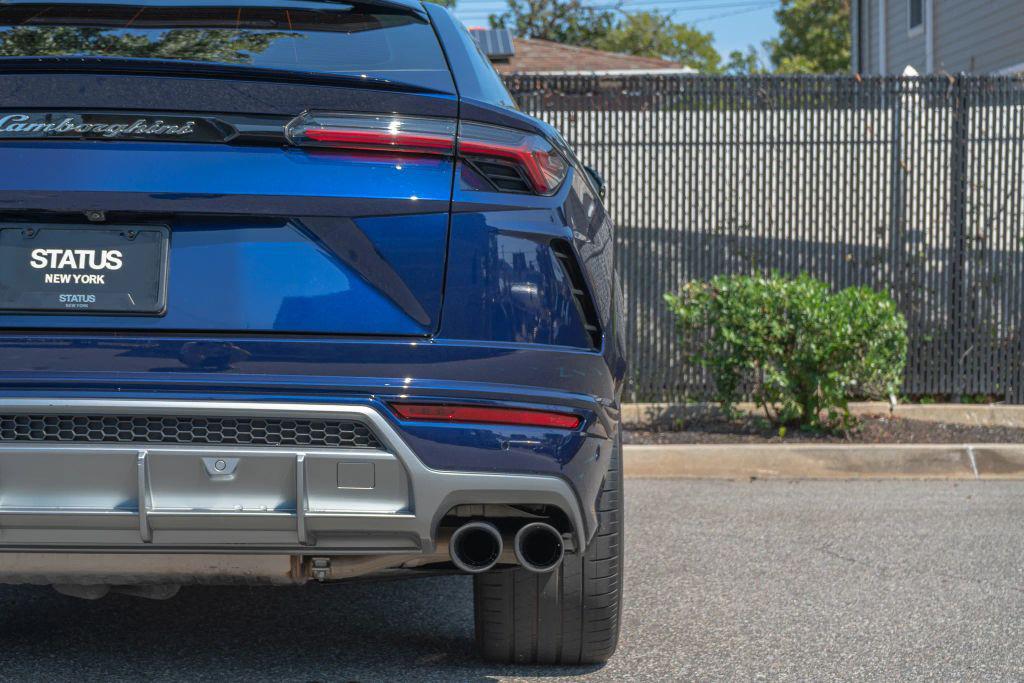 used 2019 Lamborghini Urus car, priced at $174,999