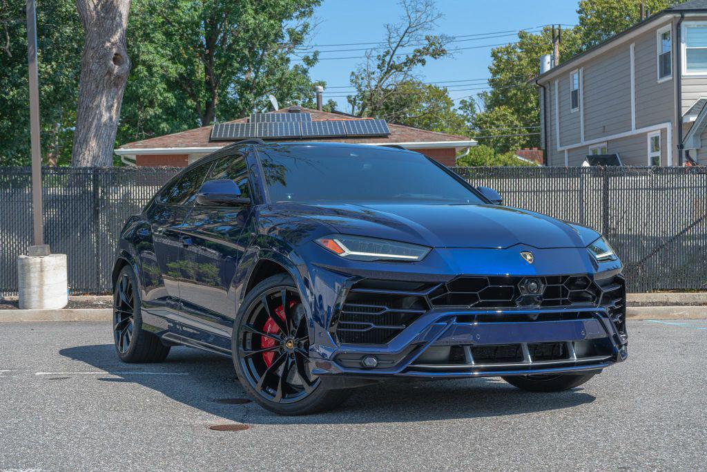 used 2019 Lamborghini Urus car, priced at $174,999