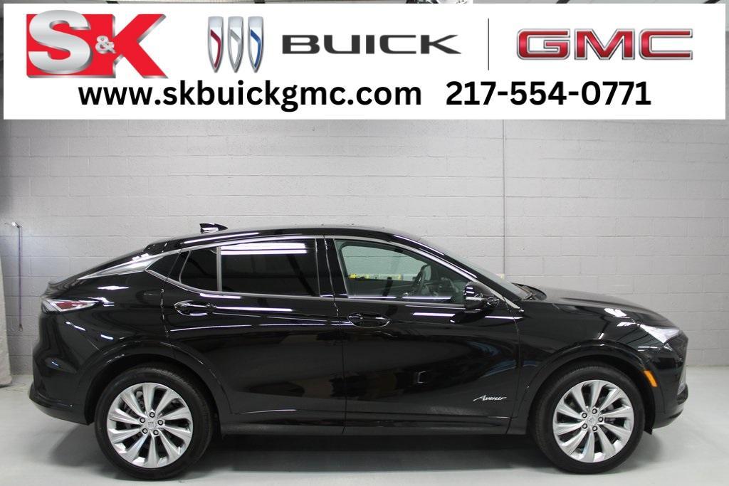 new 2024 Buick Envista car, priced at $30,719